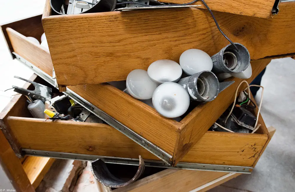 How To Declutter A Junk Drawer