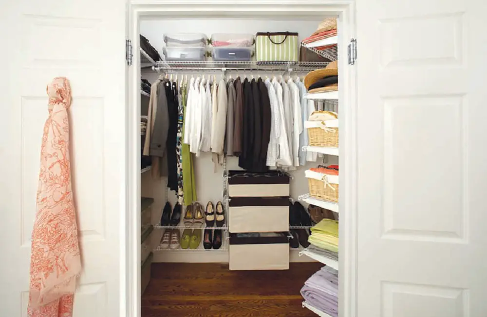 How To Declutter Your Closet Properly